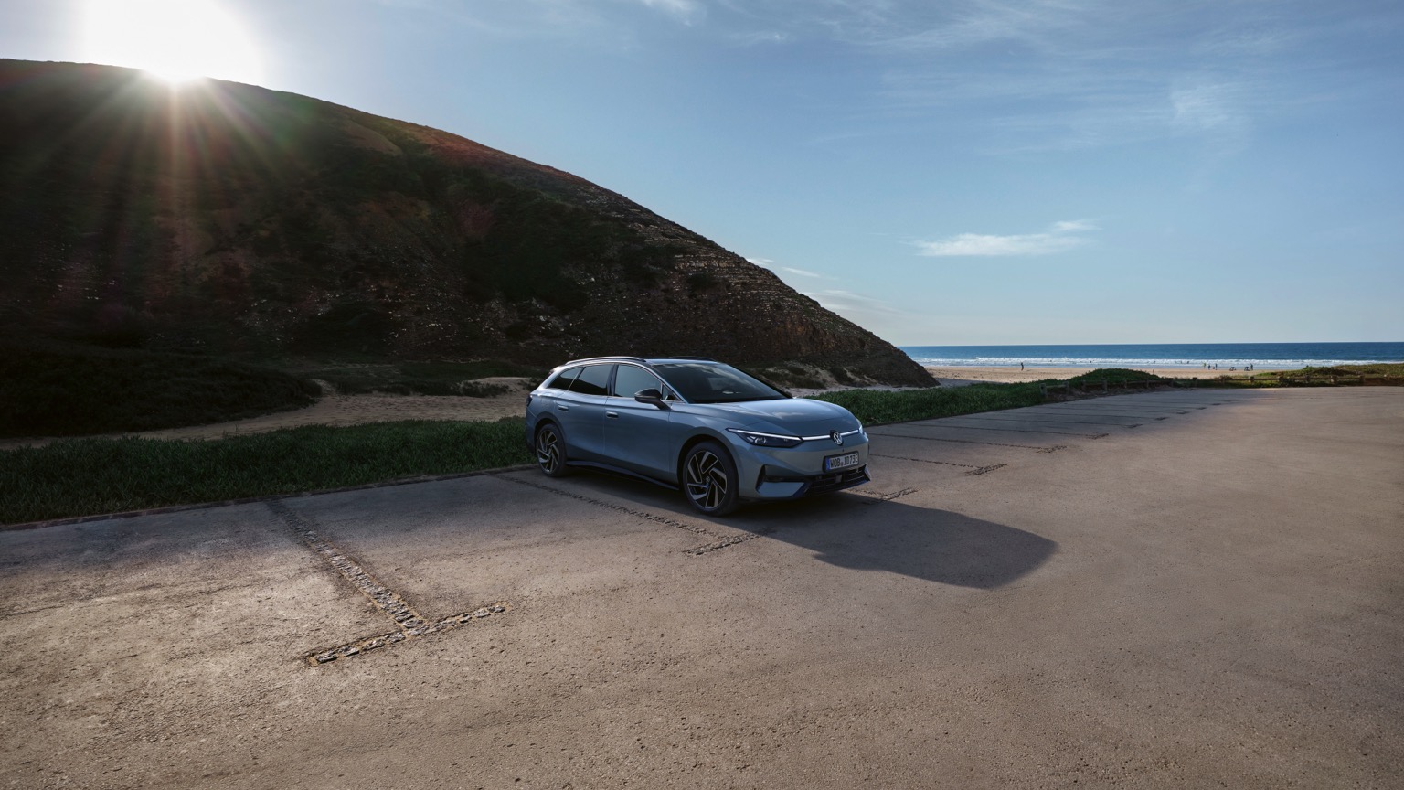 Volkswagen_ID7_Tourer-13