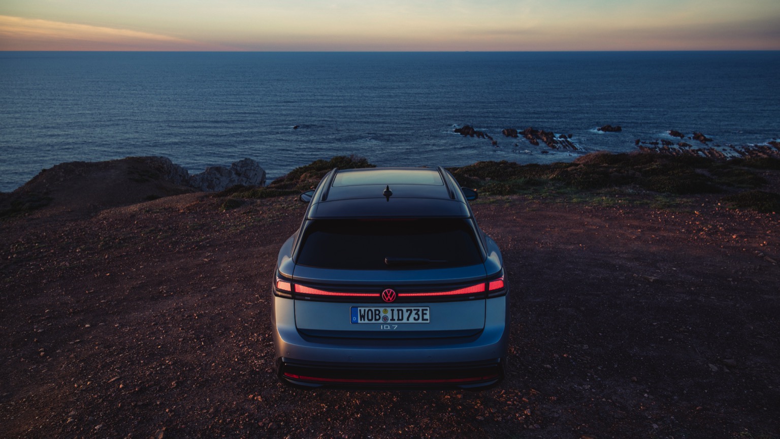Volkswagen_ID7_Tourer-15