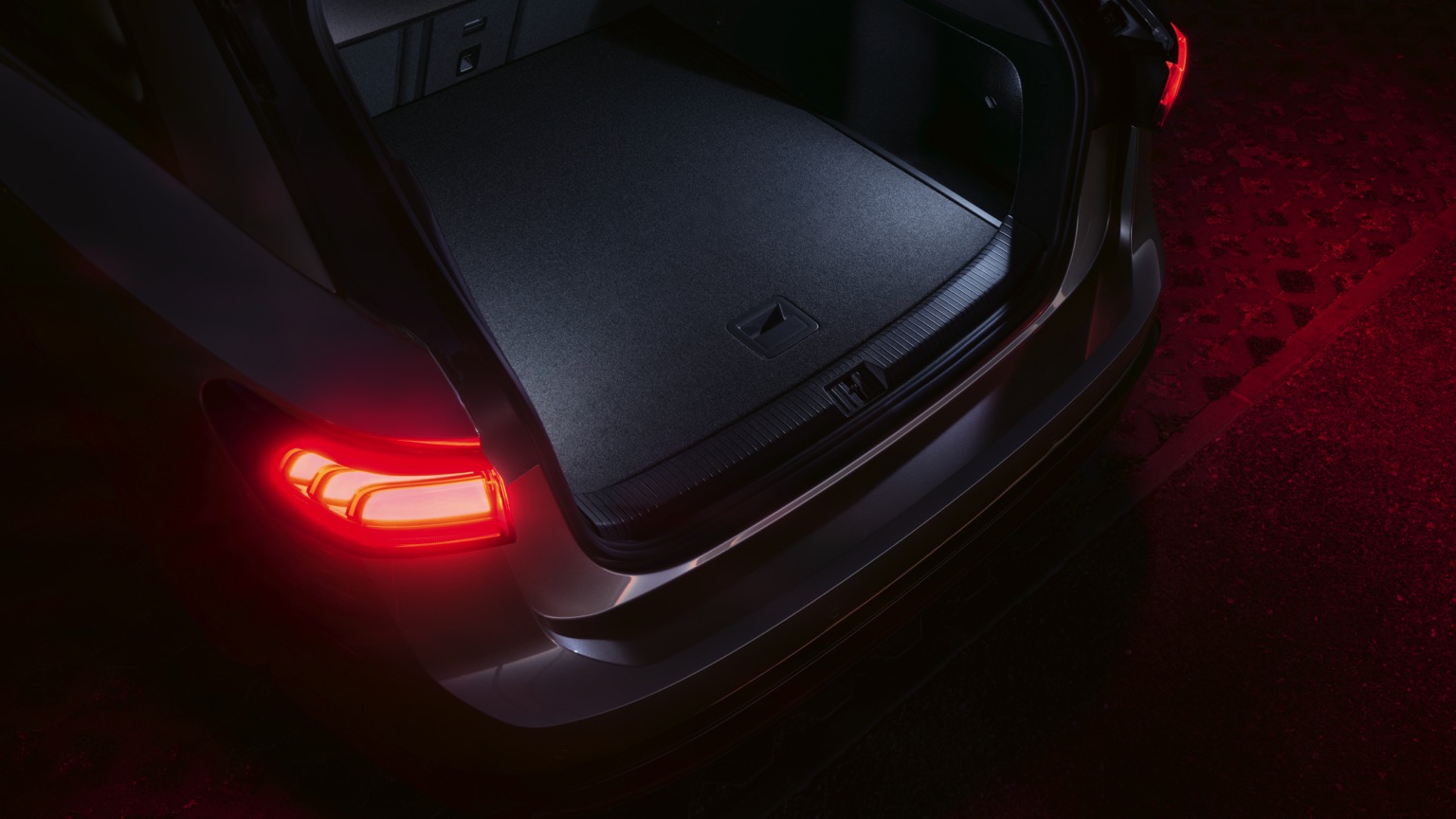 Volkswagen_ID7_Tourer-29