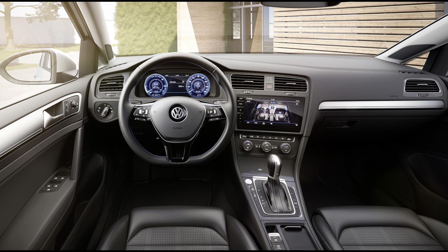 Volkswagen_e-Golf-2017-6