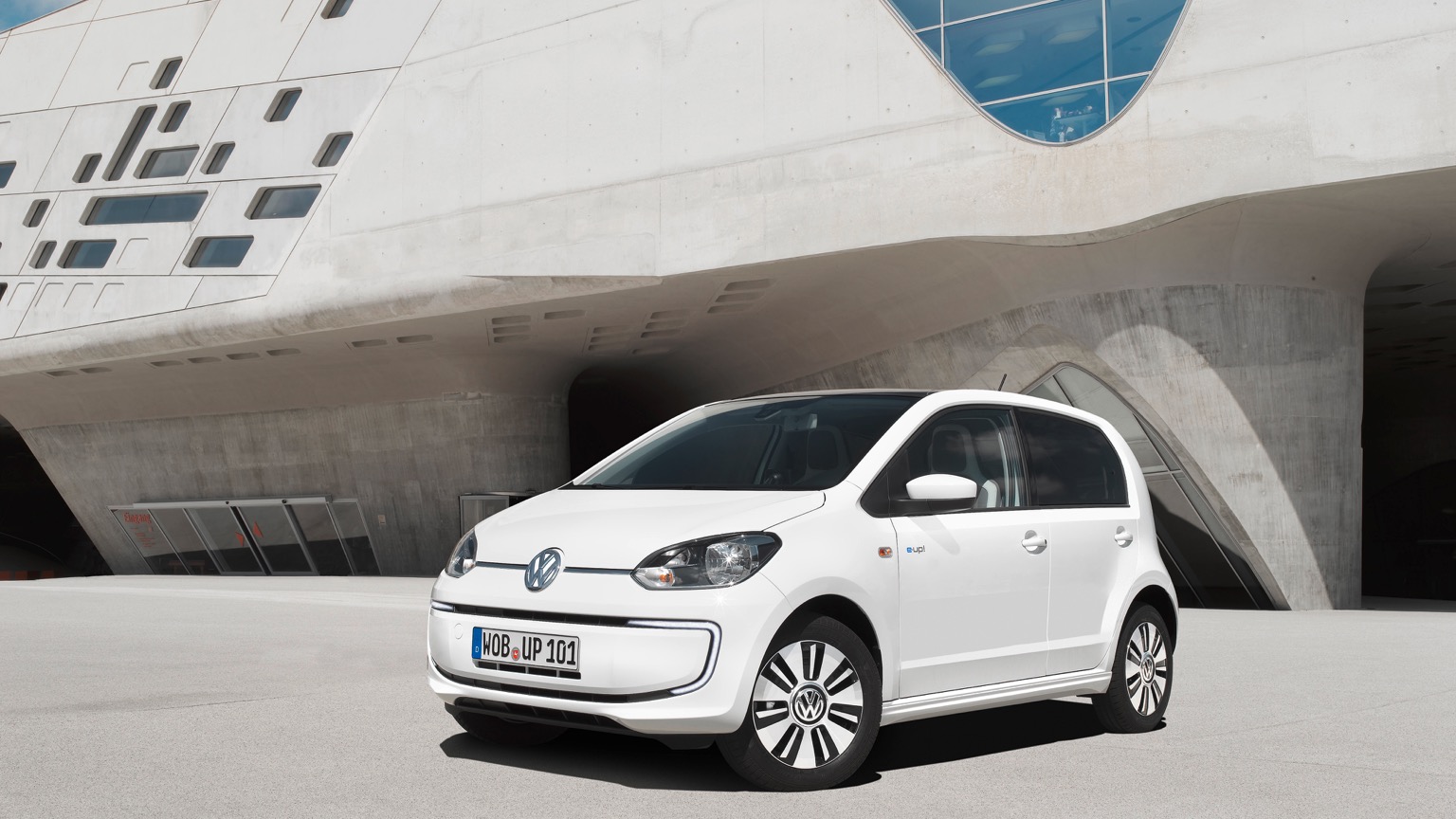 Volkswagen_e-Up-2