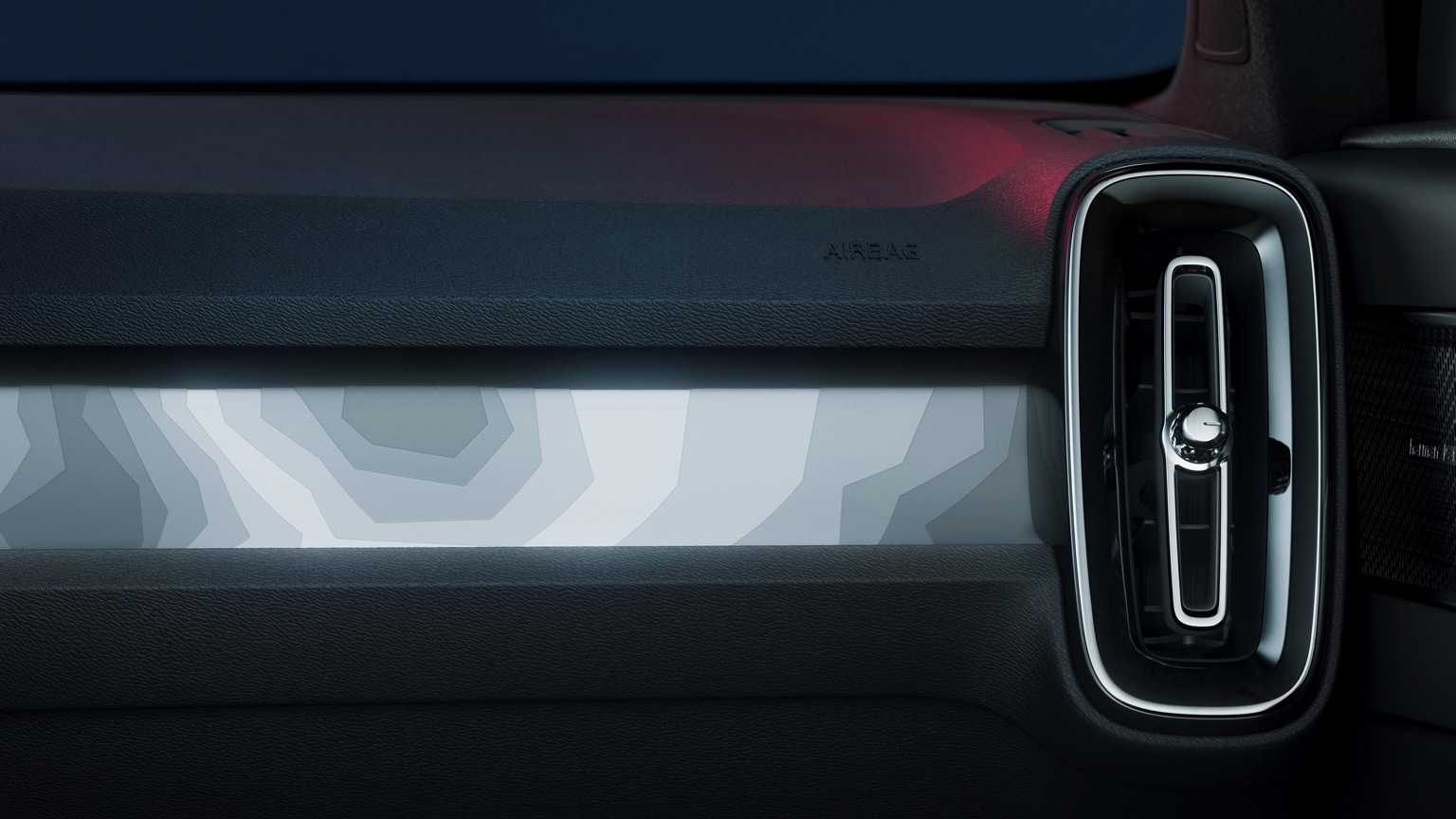 Volvo_C40_Recharge-22