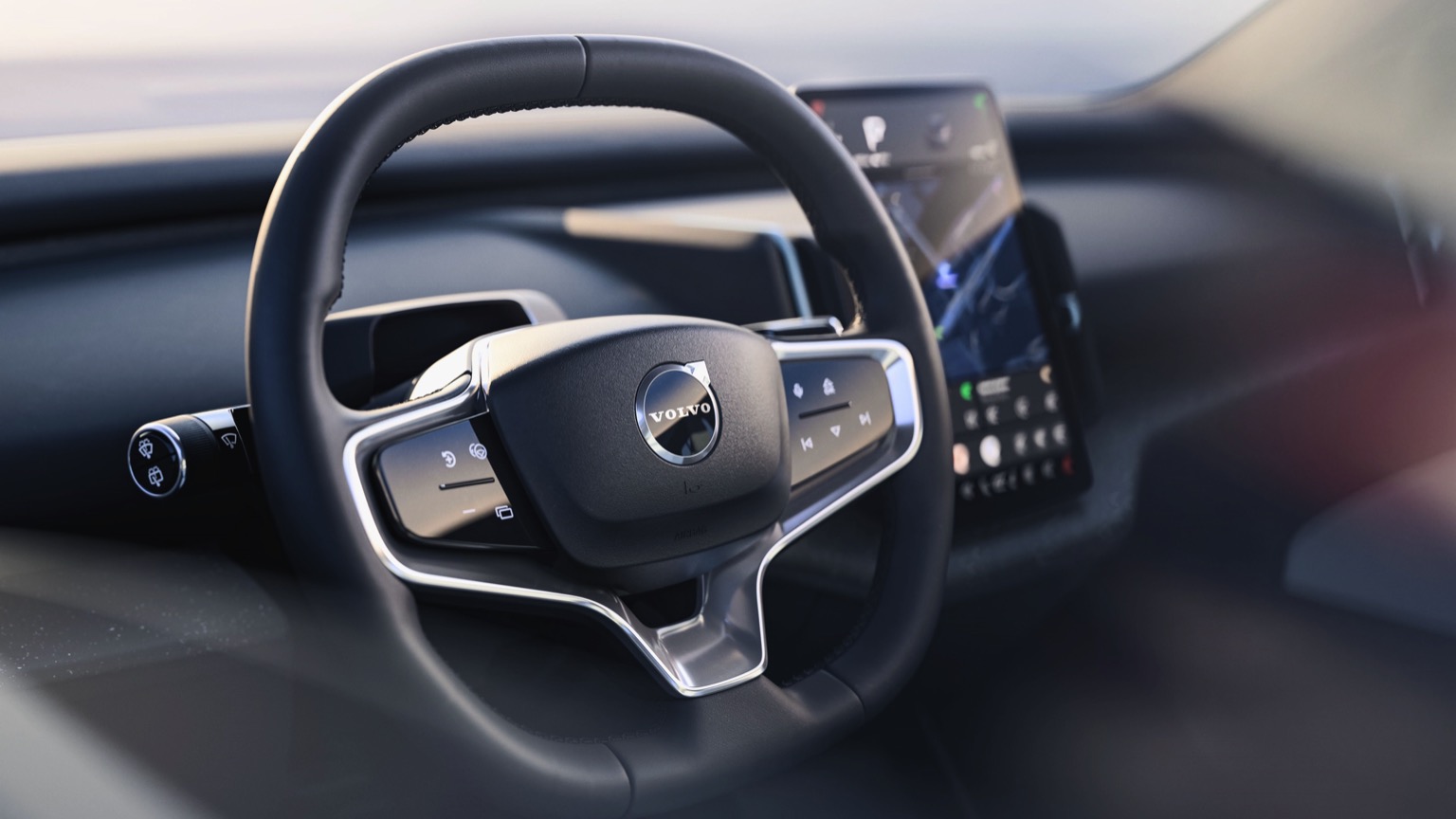 Volvo_EX30_2024-15