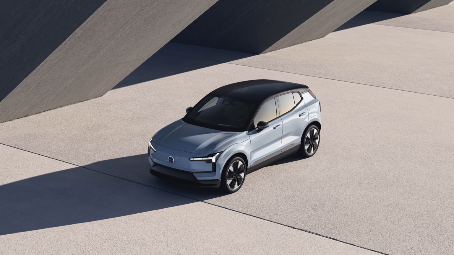 Volvo_EX30_2024-9