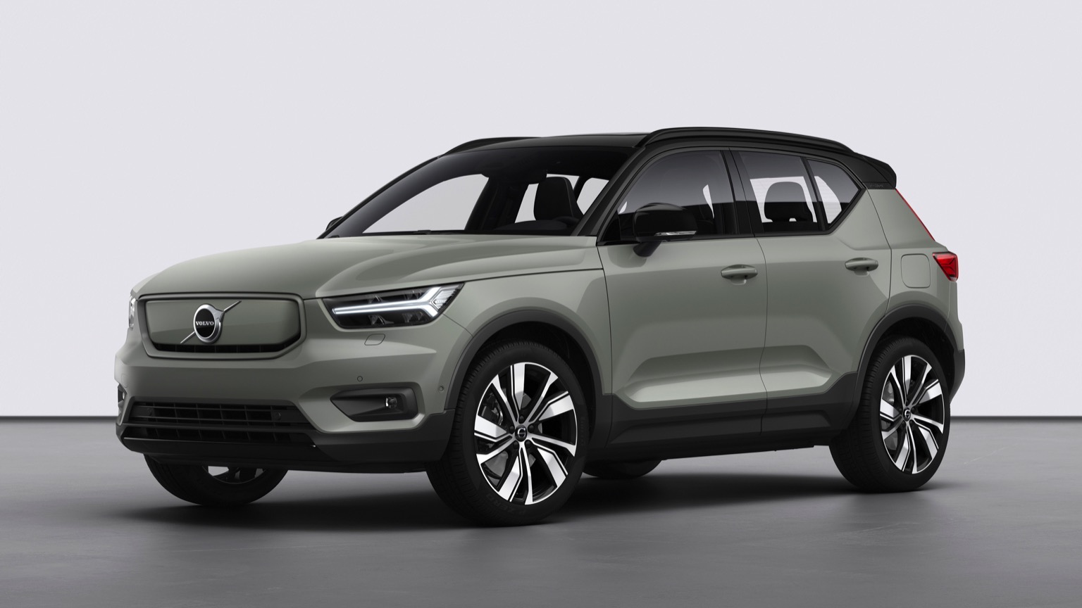 Volvo_XC40_Recharge-17