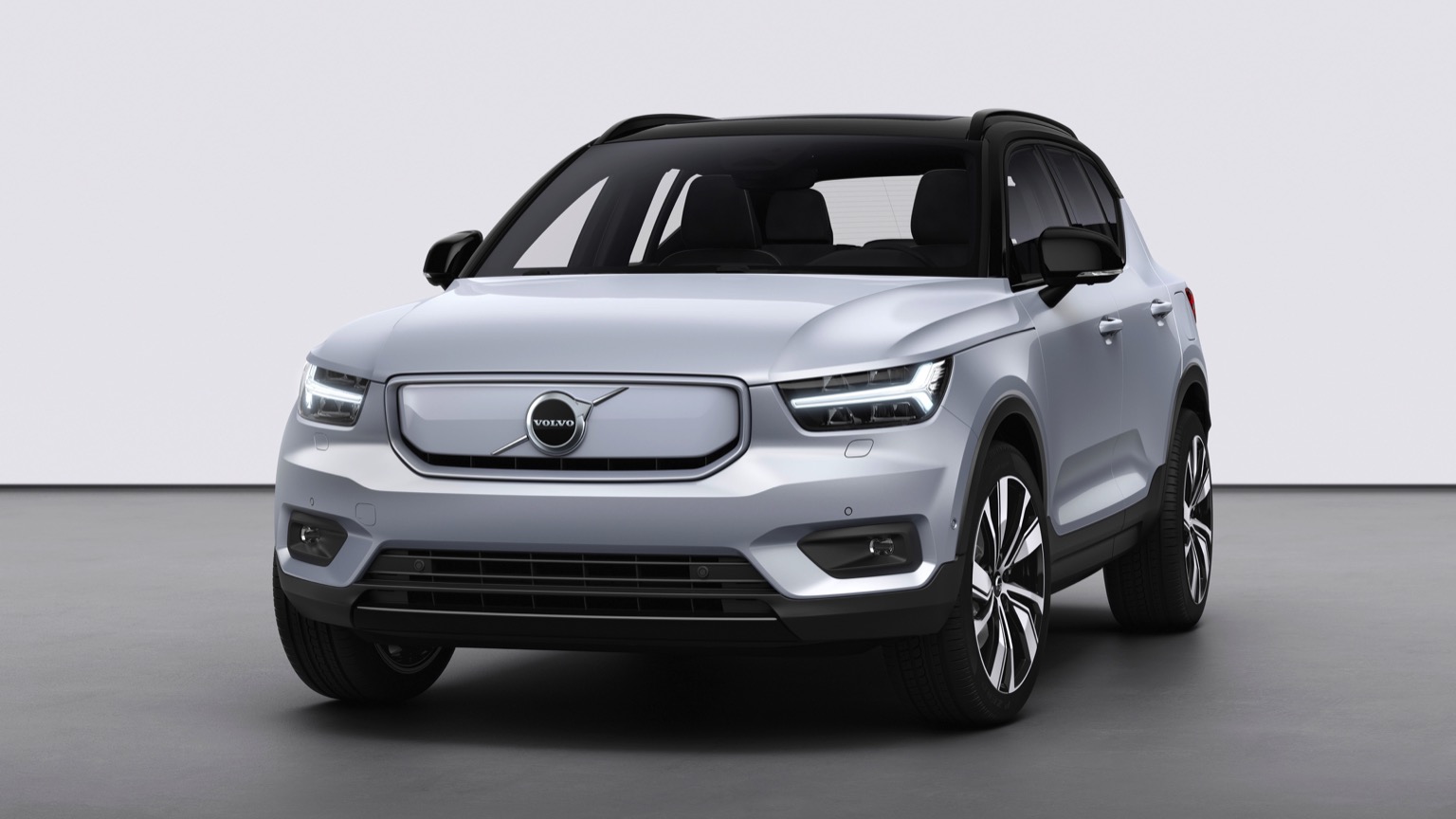 Volvo_XC40_Recharge-2