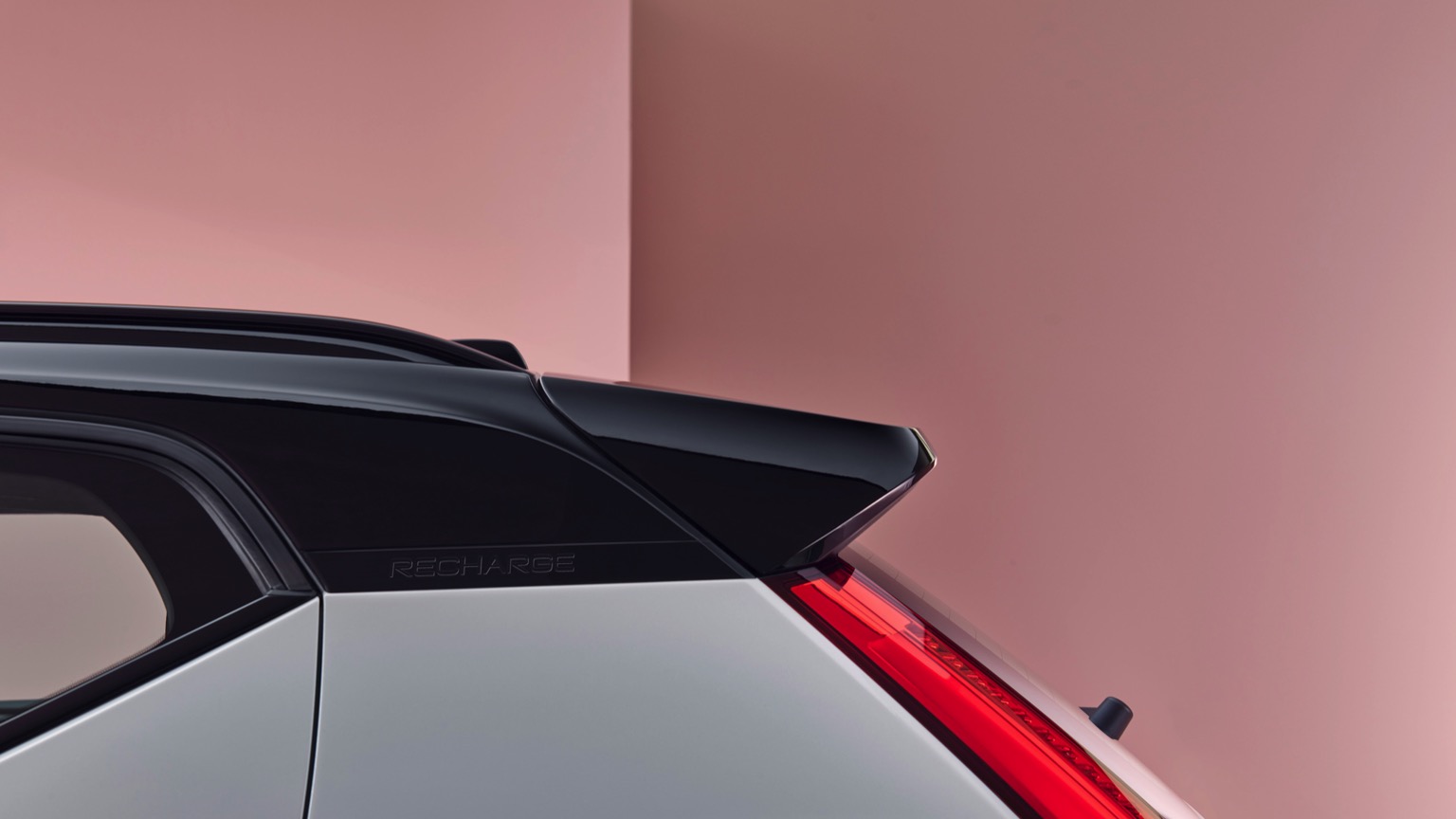 Volvo_XC40_Recharge-27