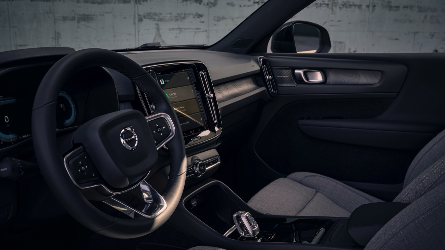 Volvo_XC40_Recharge_2023-13